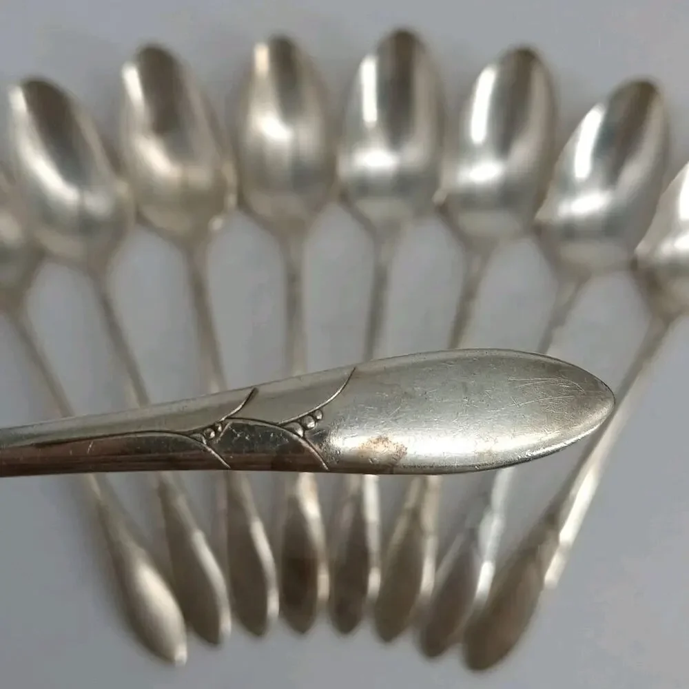 8X SS LADY HAMILTON Gumbo Spoons 1932 Silverplate Community Plate Soup Oneida
